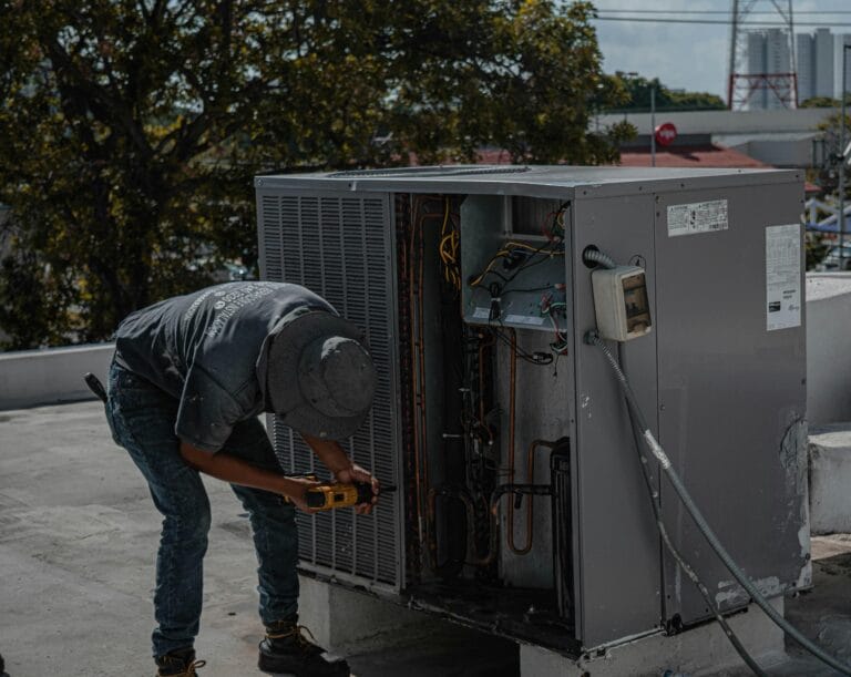 7 Must-Have Tools Every HVAC Tech Should Carry in Their Bag