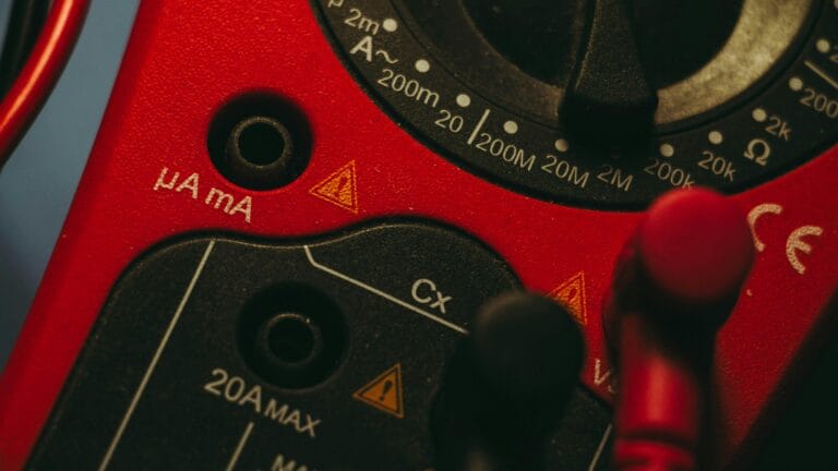 5 Essential Clamp Meters Every HVAC Pro Should Consider (2025 Update)
